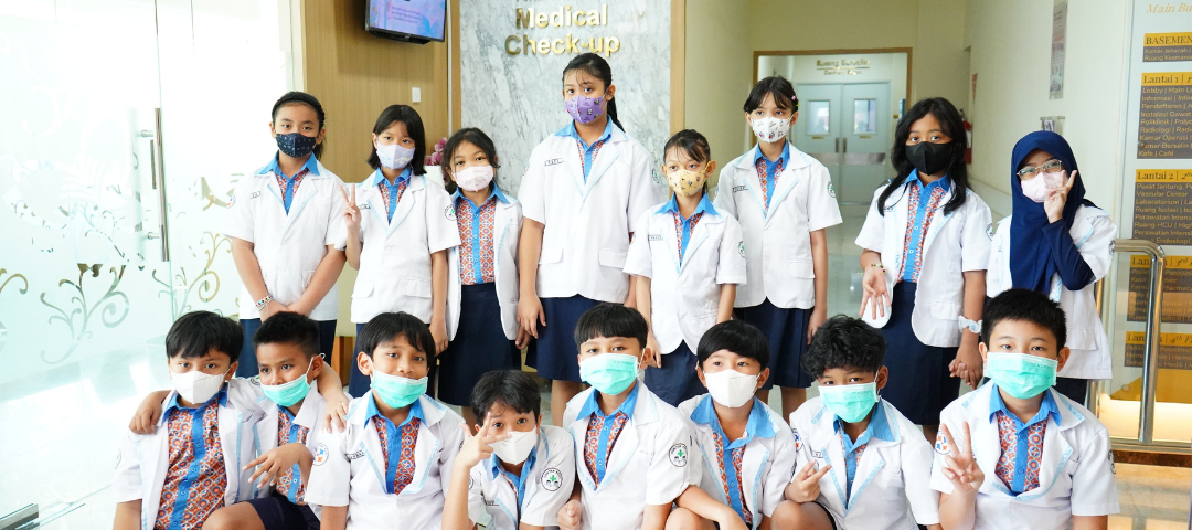 FIELD TRIP DOKTER CILIK  Sekolah Global Mandiri di RS Permata Cibubur image